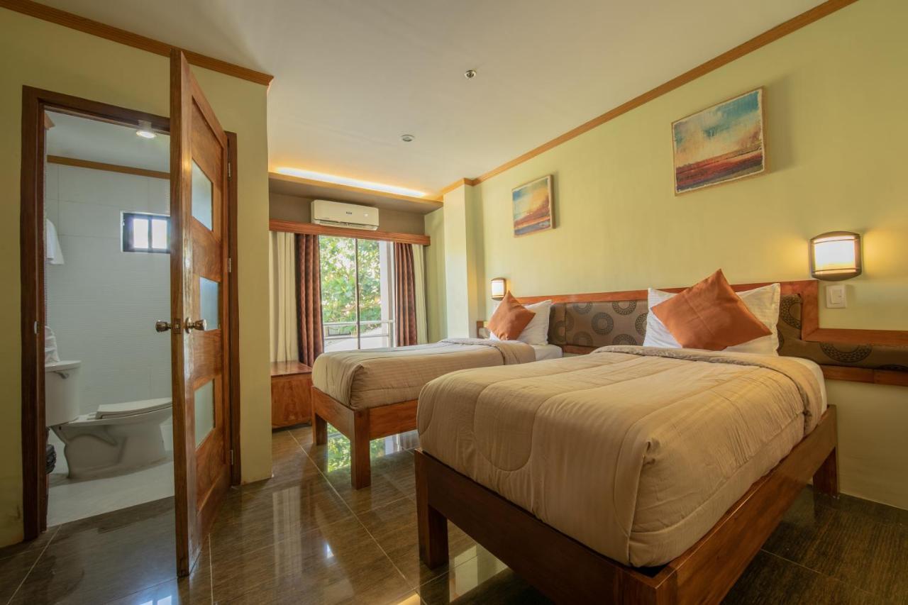 Rawis Resort Hotel And Restaurant Borongan Ngoại thất bức ảnh