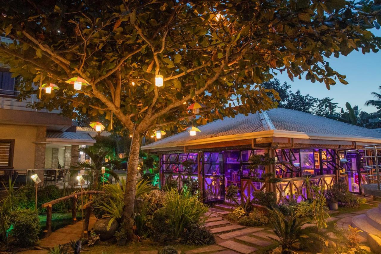 Rawis Resort Hotel And Restaurant Borongan Ngoại thất bức ảnh